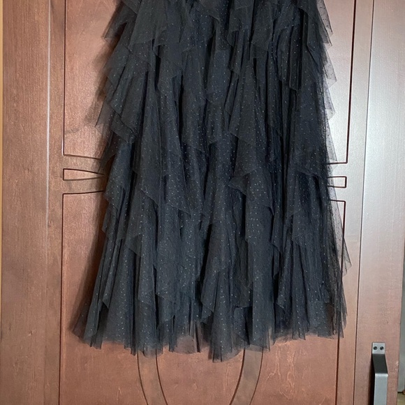 Elegant Black Layered Tulle Skirt. Plus Size - Picture 6 of 6